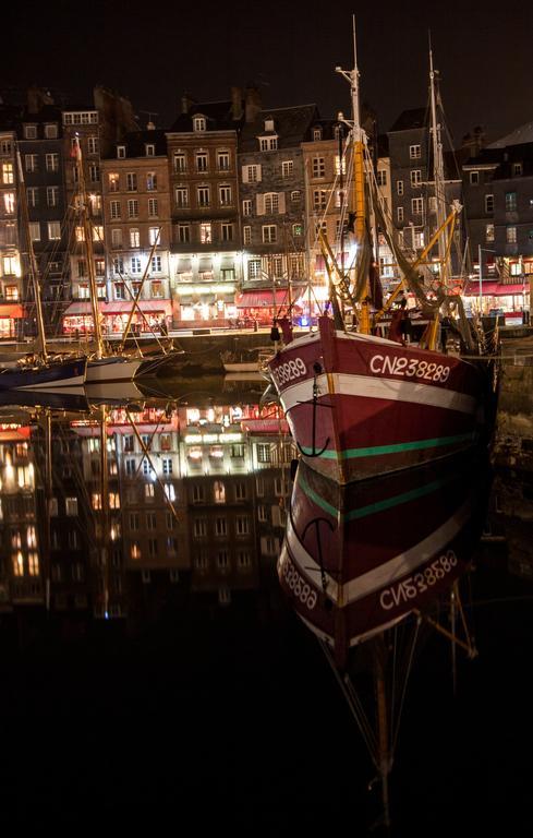 Honfleur Location Apartment Luaran gambar