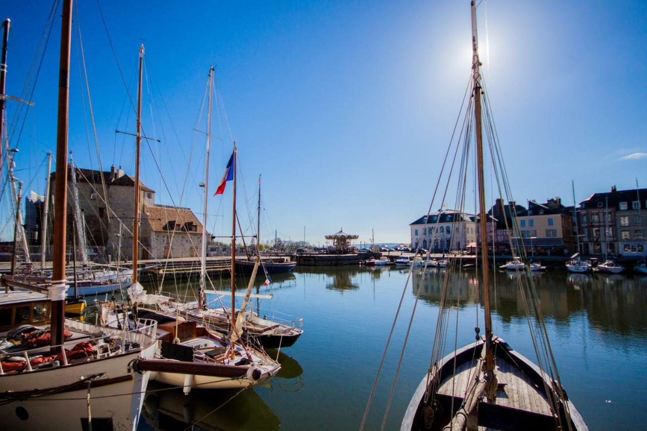 Honfleur Location Apartment Luaran gambar